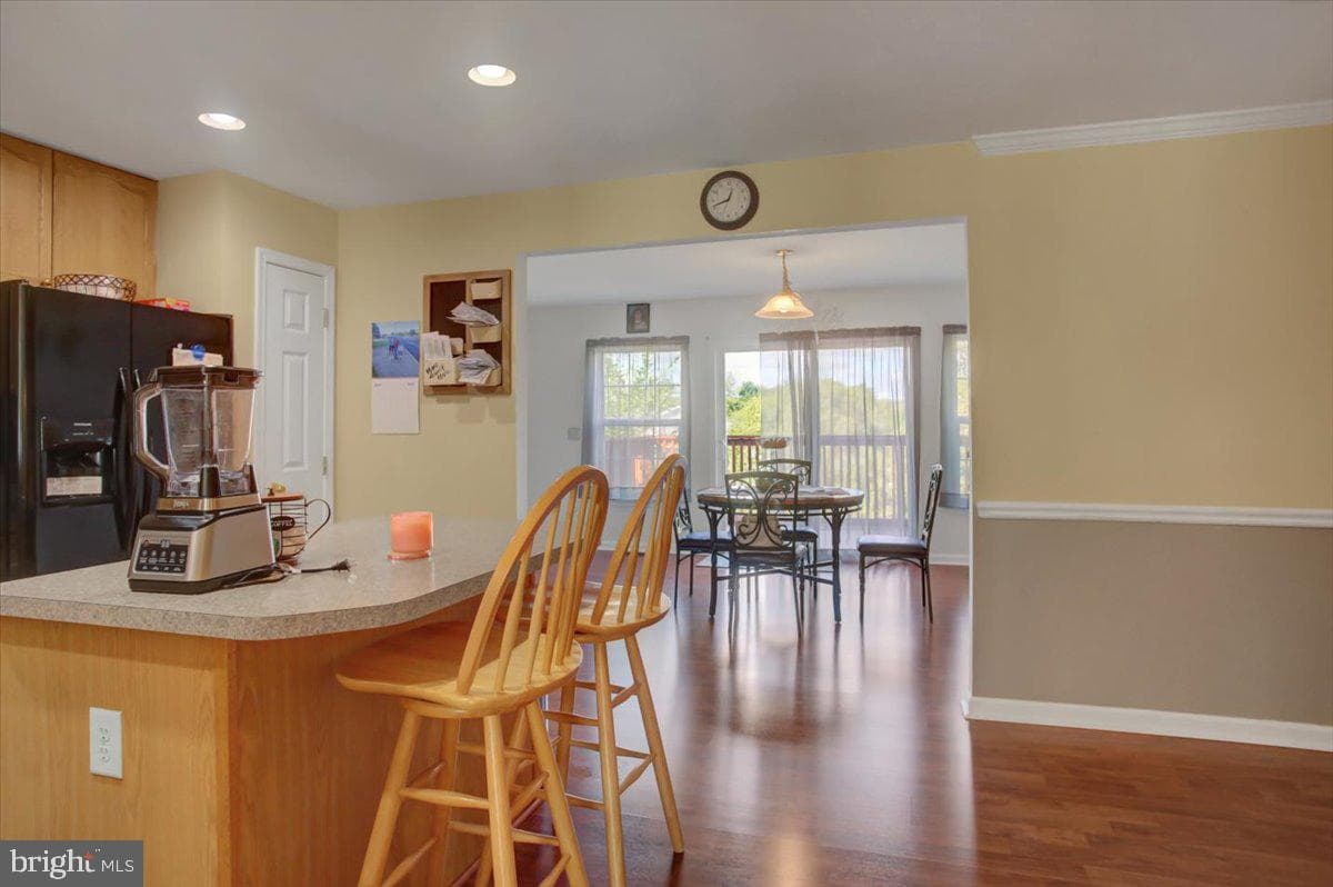 703 Prentiss Parkway photo 19