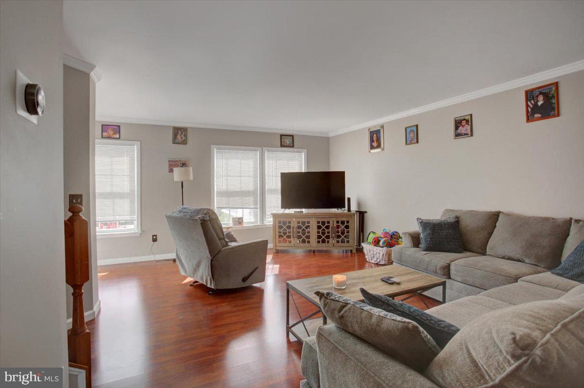 703 Prentiss Parkway photo 24