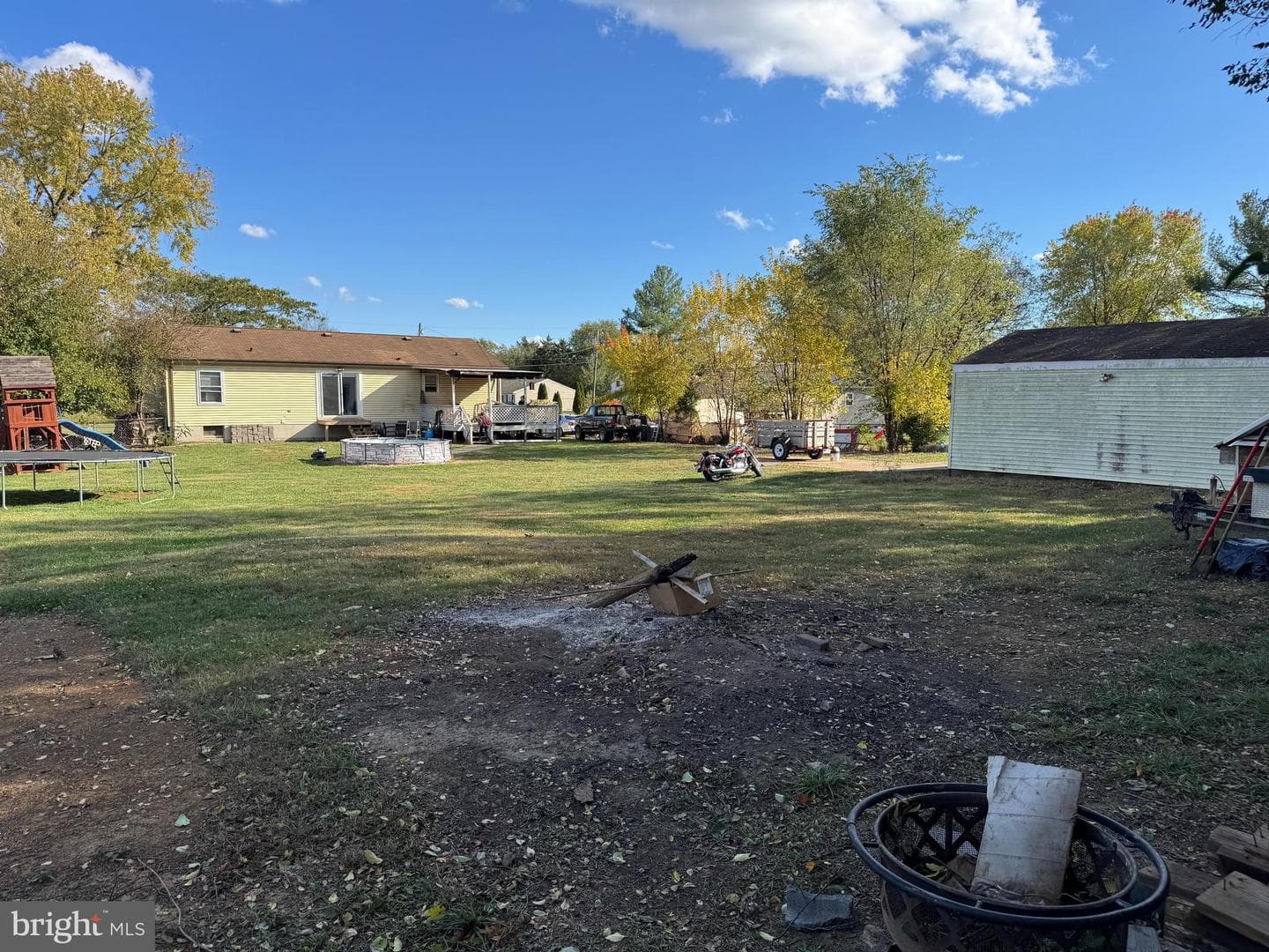 382 Fegan Road photo 5