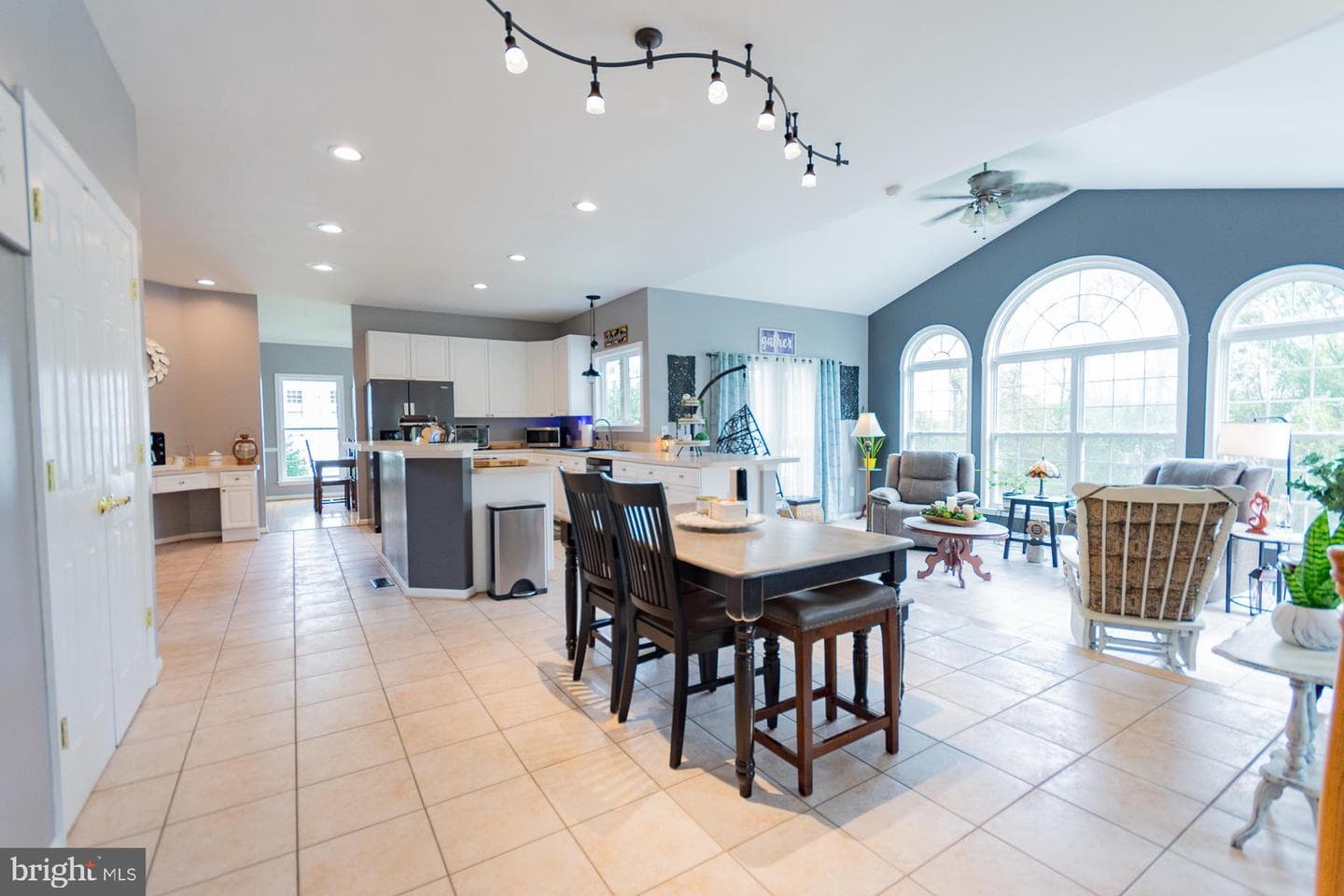 74 Drumwood Road photo 32
