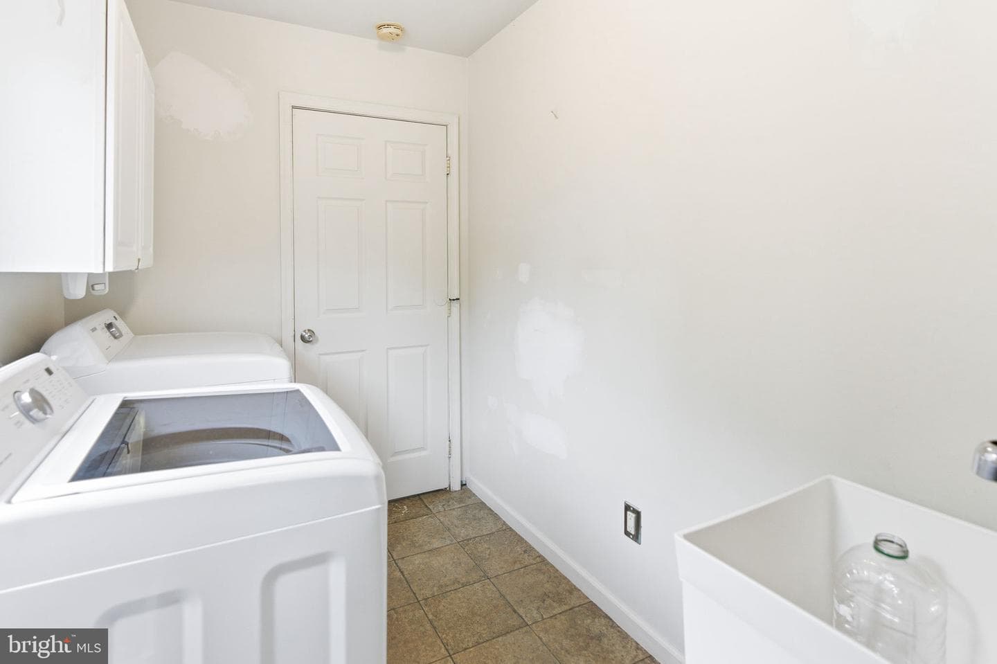 304 Bowers Street photo 17