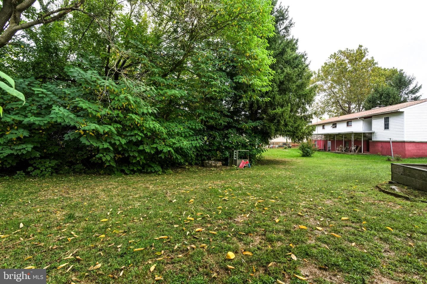 304 Bowers Street photo 44