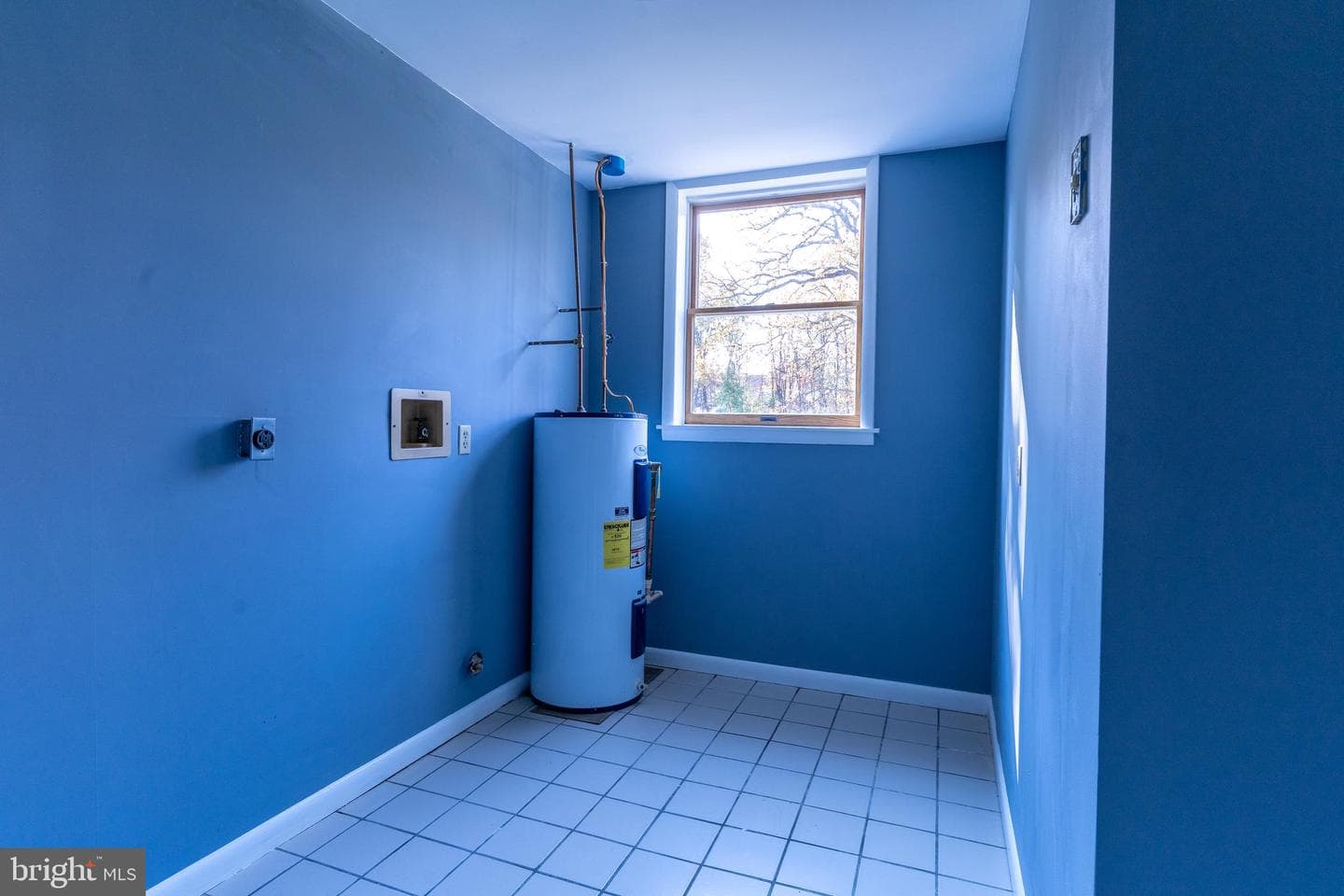 392 Clifford Drive photo 20