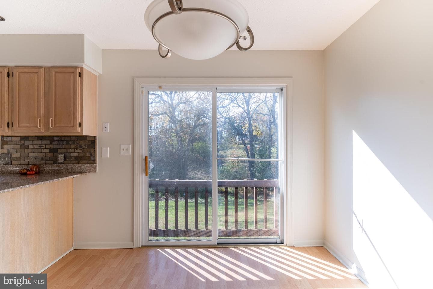 392 Clifford Drive photo 28