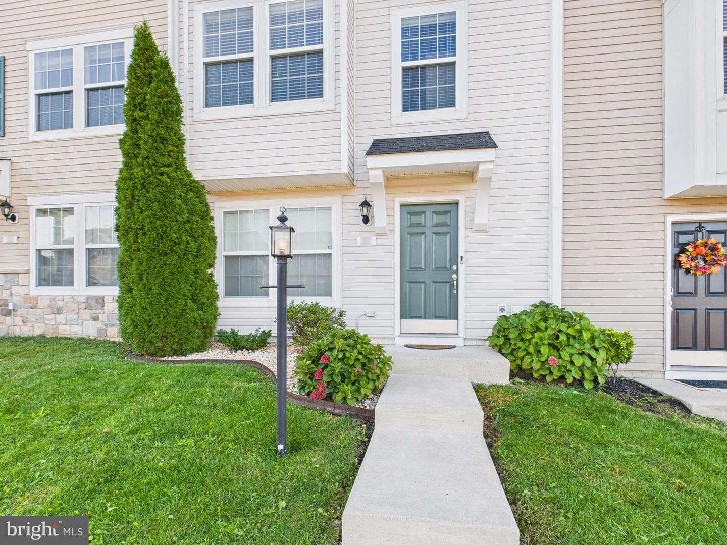 37 Britania Court photo 9