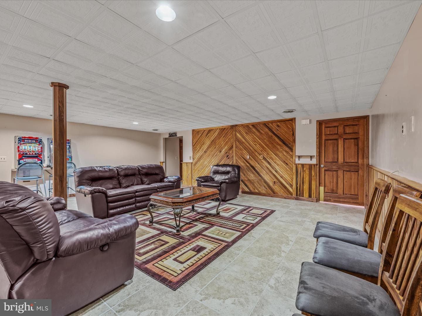1687 Thatcher Road photo 35
