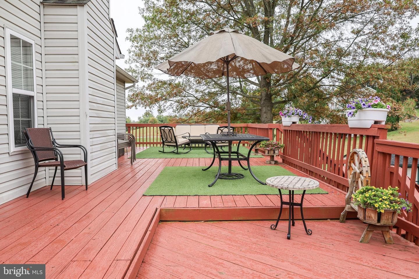 139 Pinnacle Drive photo 5