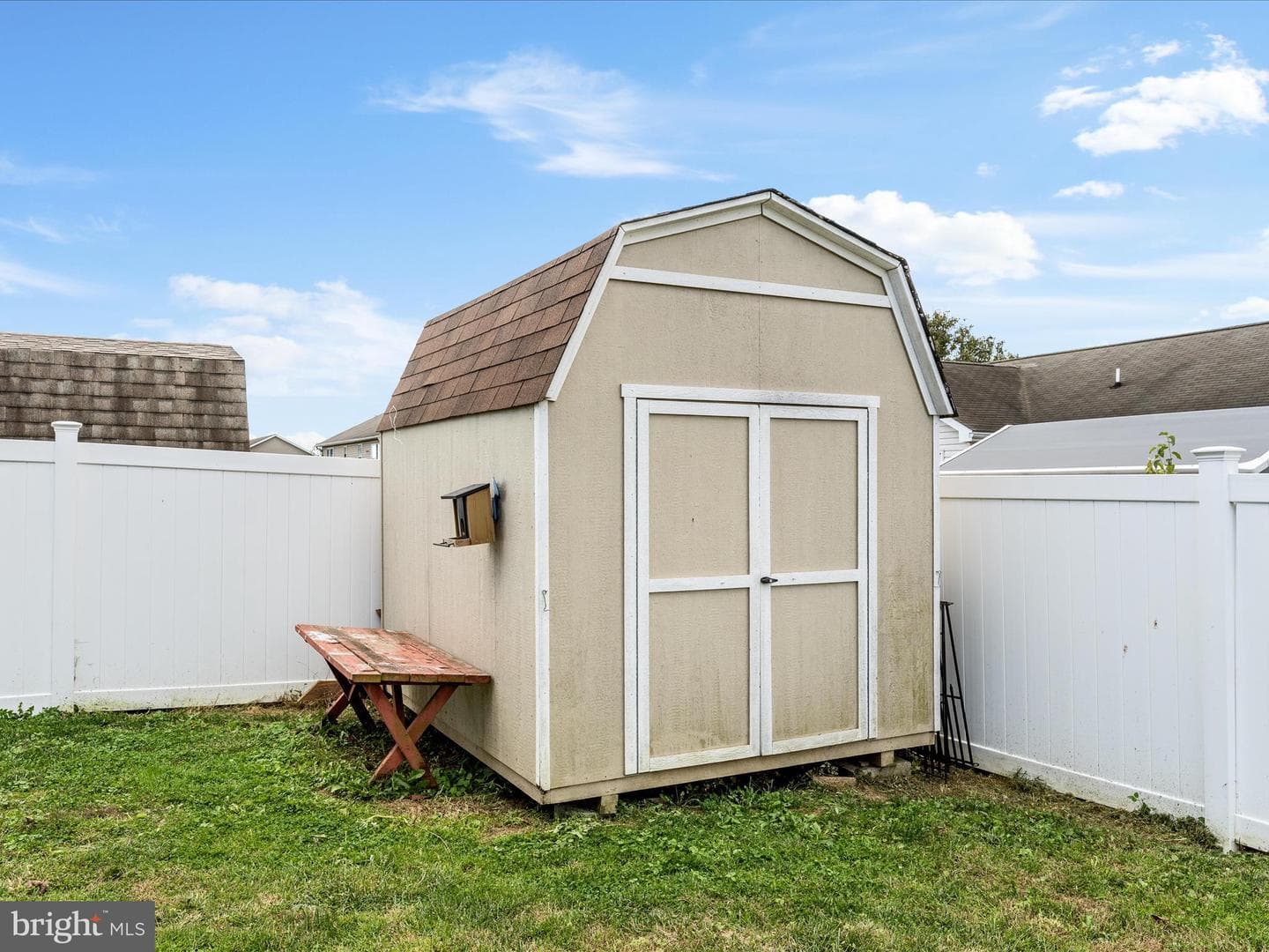 335 Ford Circle photo 54