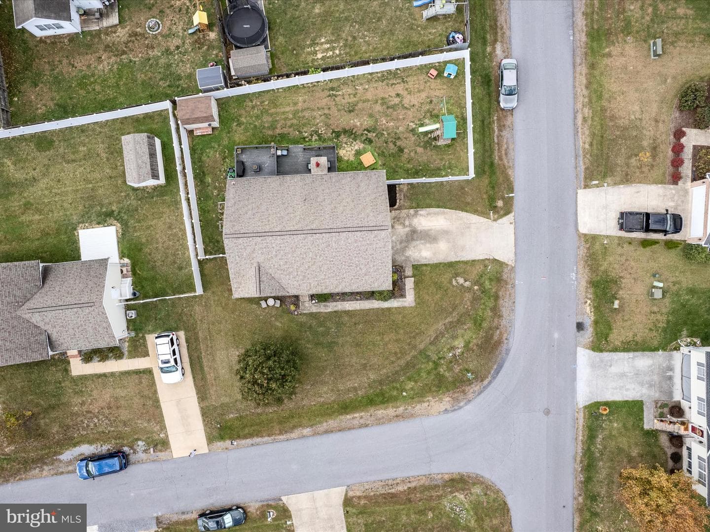 335 Ford Circle photo 64