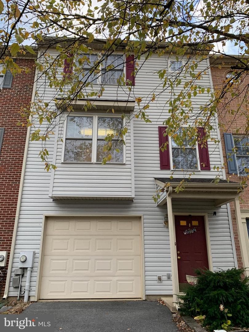 53 Effie Lane photo 2