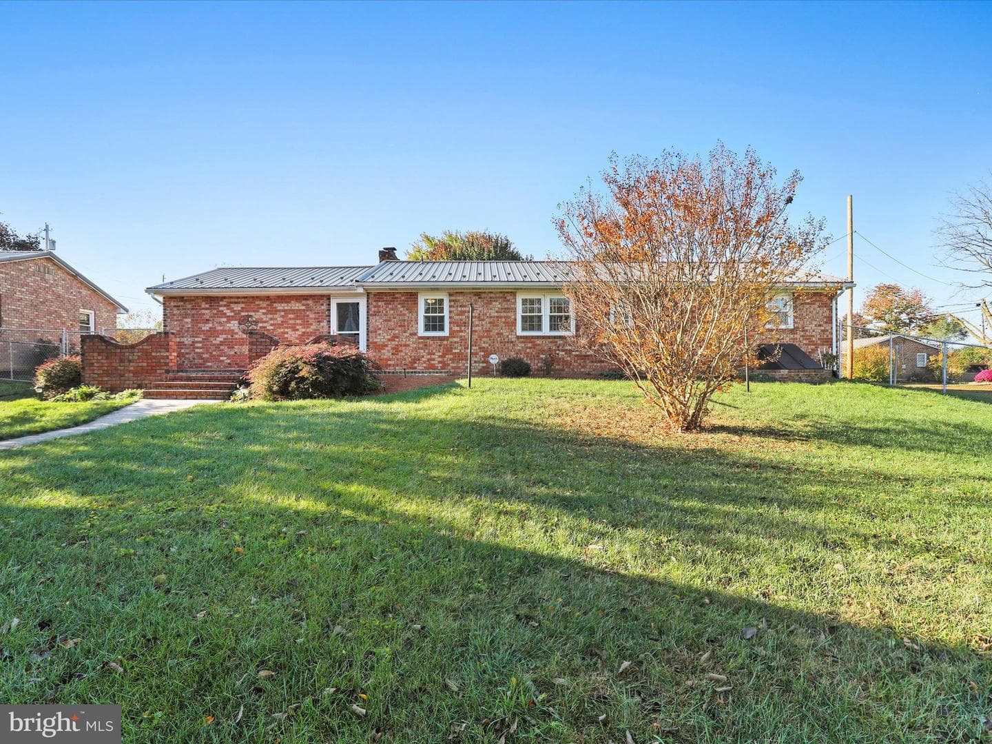647 Mimosa Drive photo 30