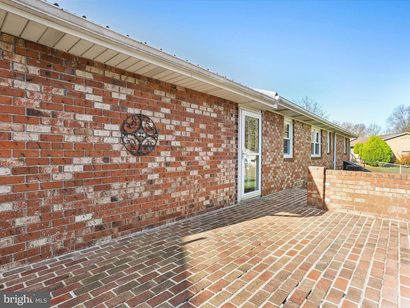 647 Mimosa Drive photo 34