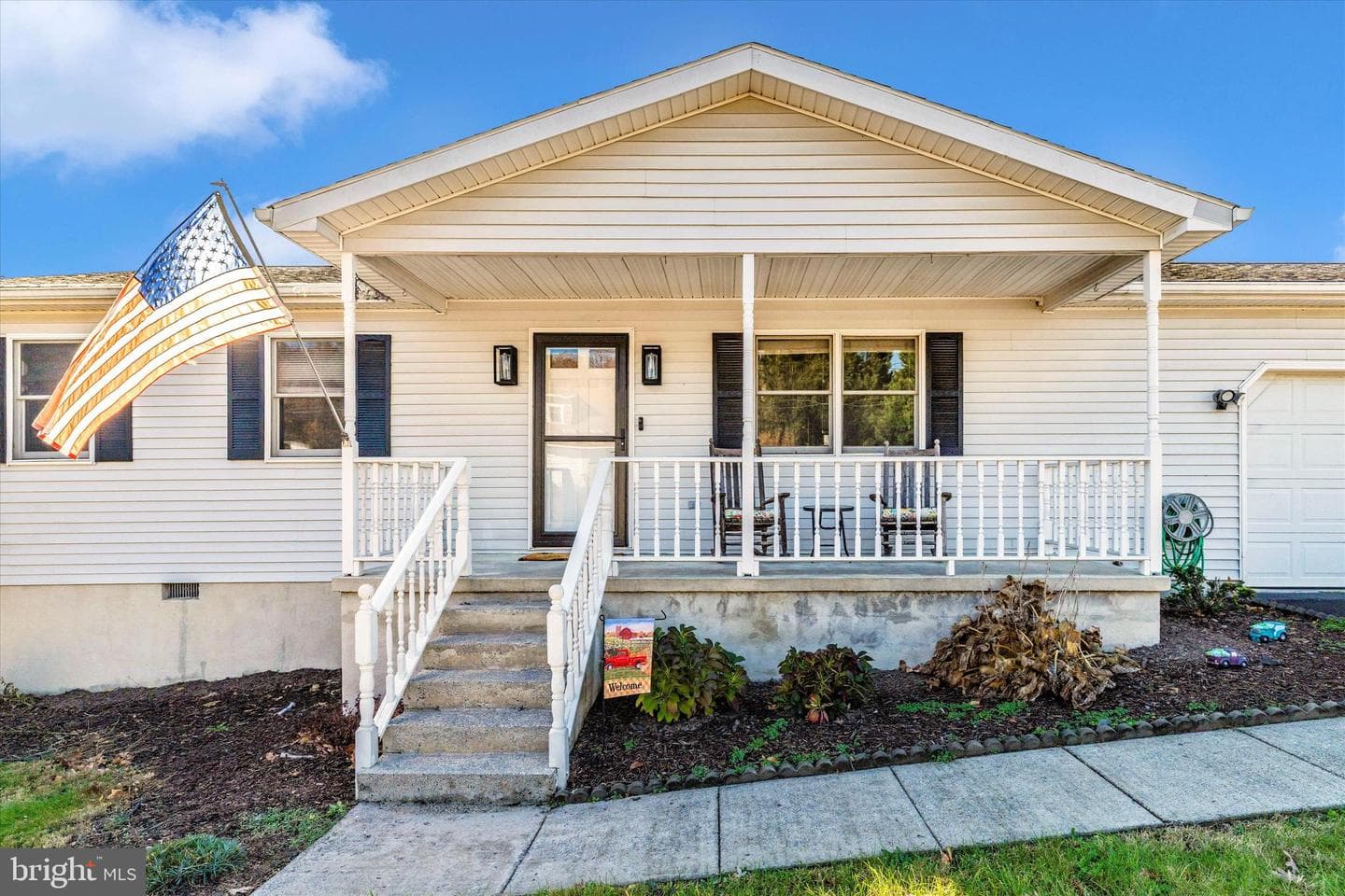 292 Bridget Road photo 2