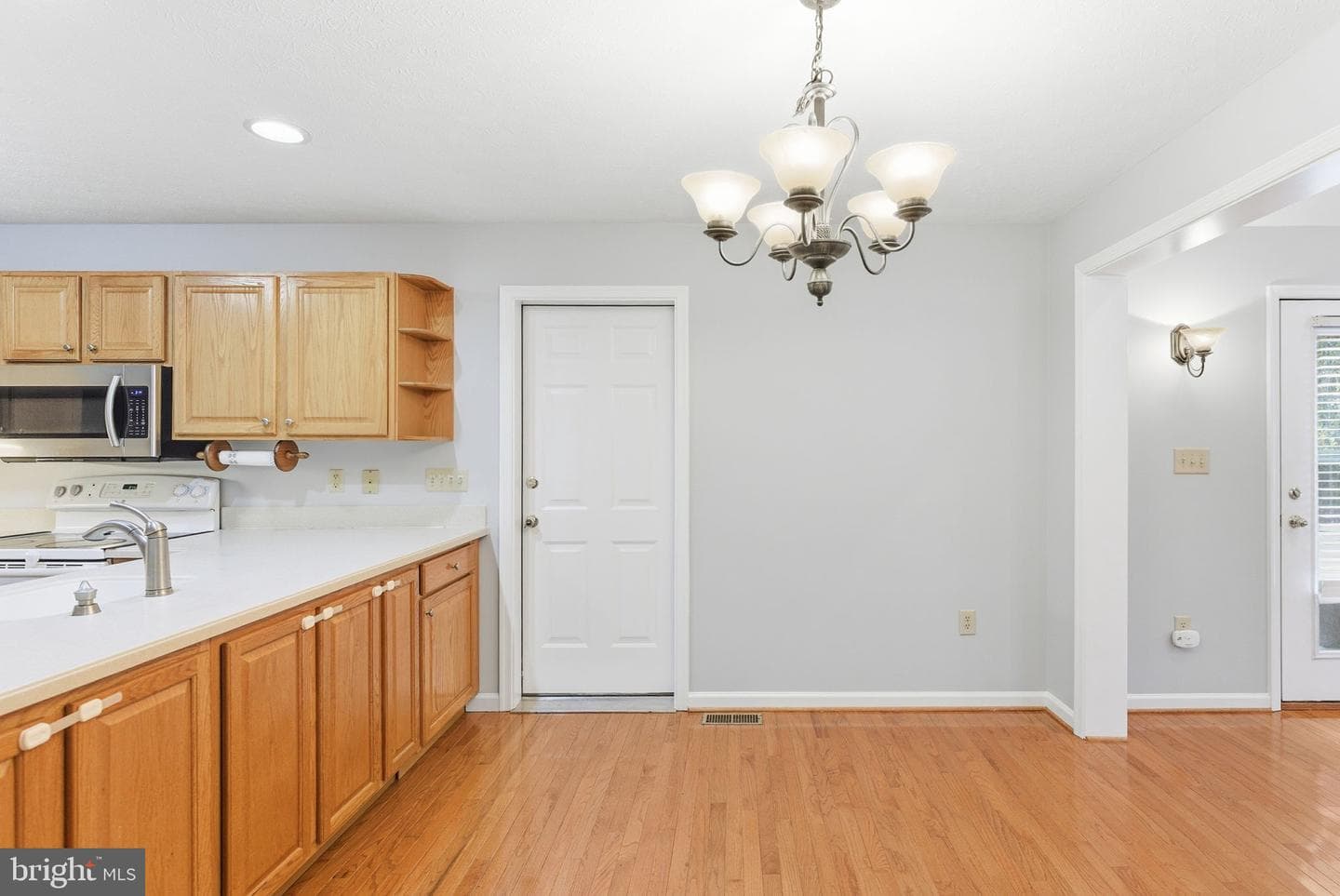 102 Traders Way photo 14