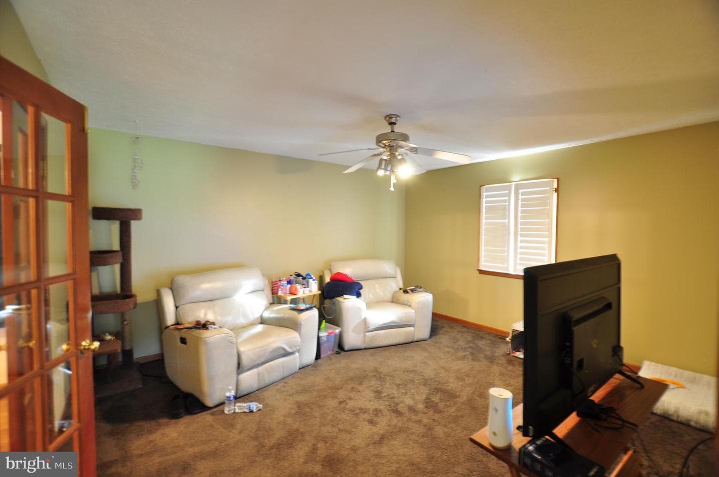 347 Irish Lane photo 16