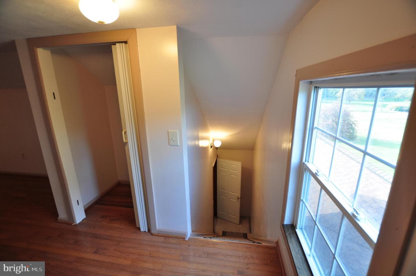 347 Irish Lane photo 29