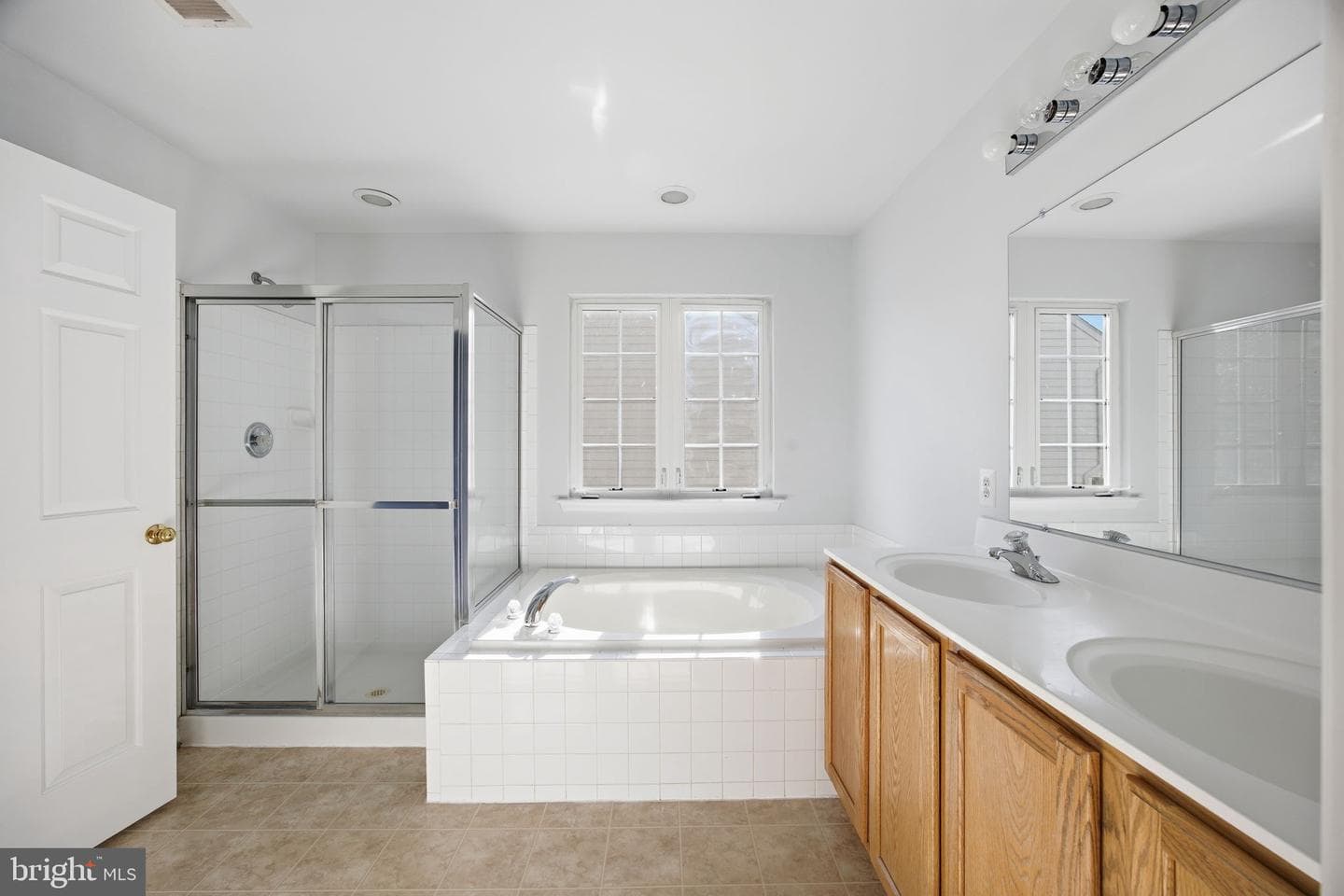 132 Richwood Hall Road photo 44