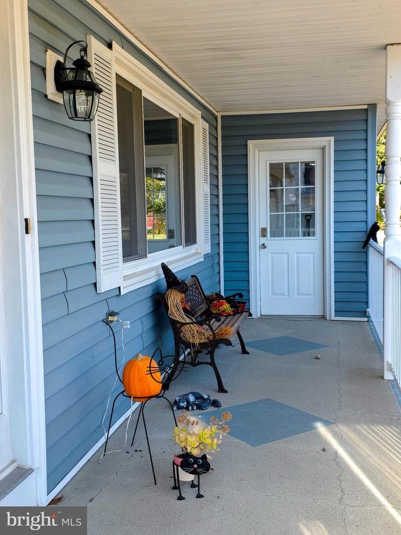 93 Tanbridge Drive photo 3