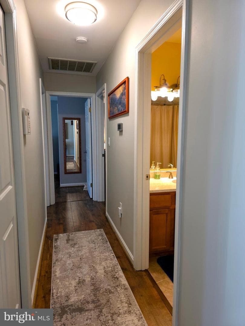 93 Tanbridge Drive photo 31