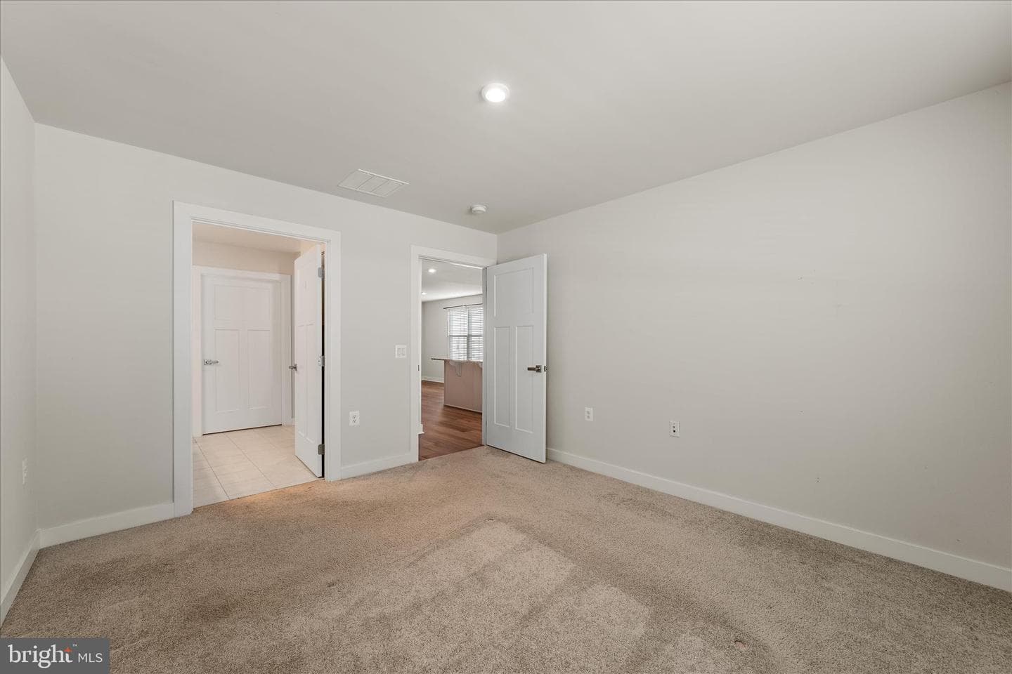32 Goudhurst Street photo 19