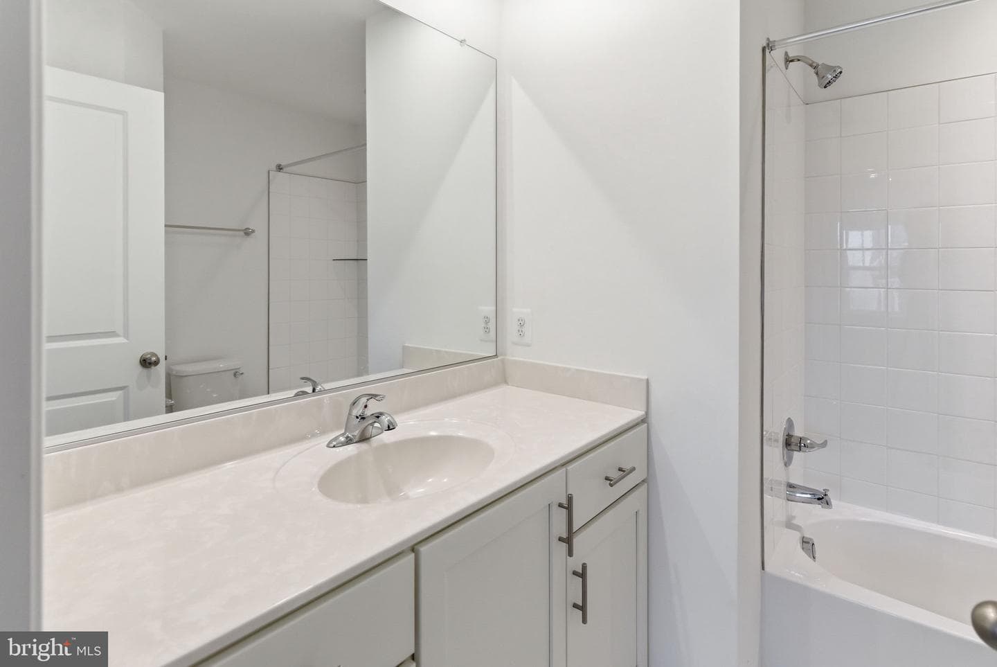 628 Tracy Way photo 15