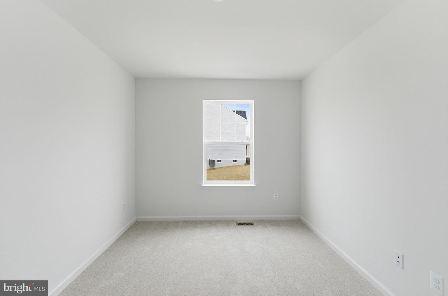 628 Tracy Way photo 20