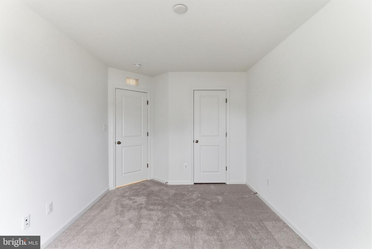 628 Tracy Way photo 21