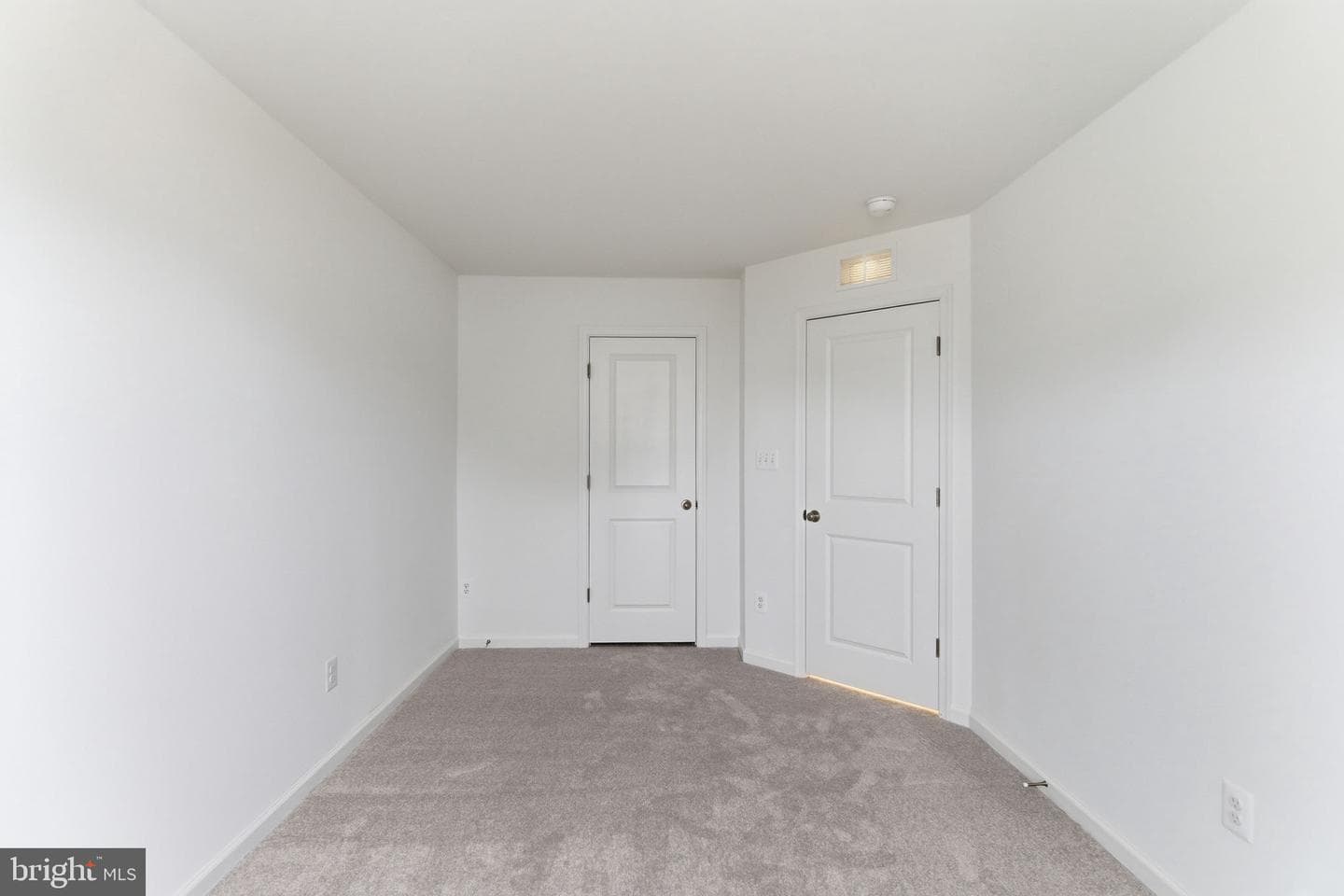 628 Tracy Way photo 23