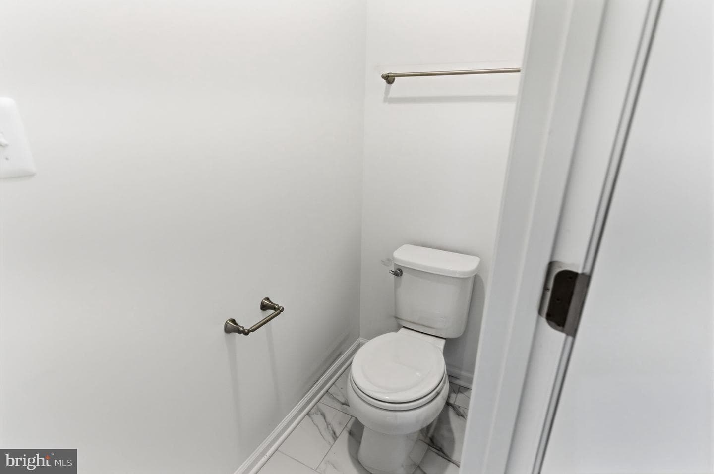 628 Tracy Way photo 25
