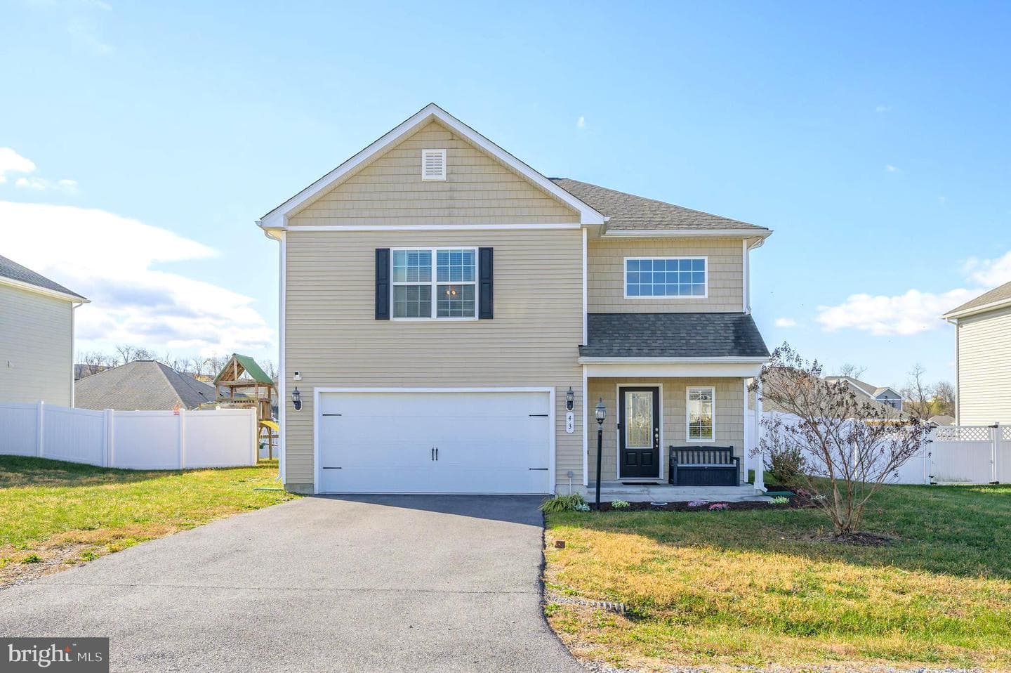 43 Sargent Lane photo 2