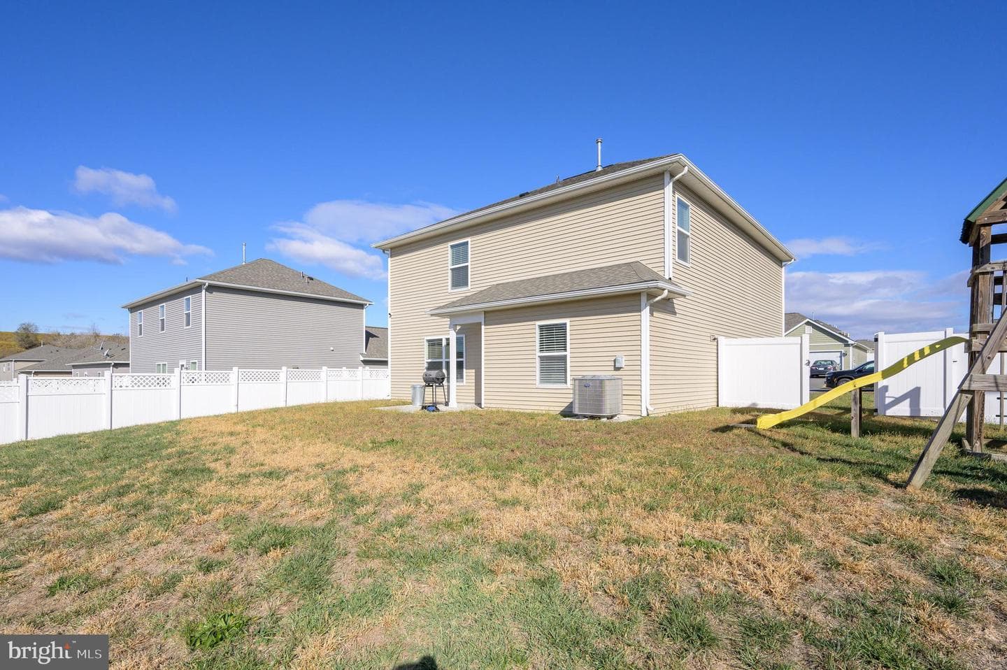43 Sargent Lane photo 36