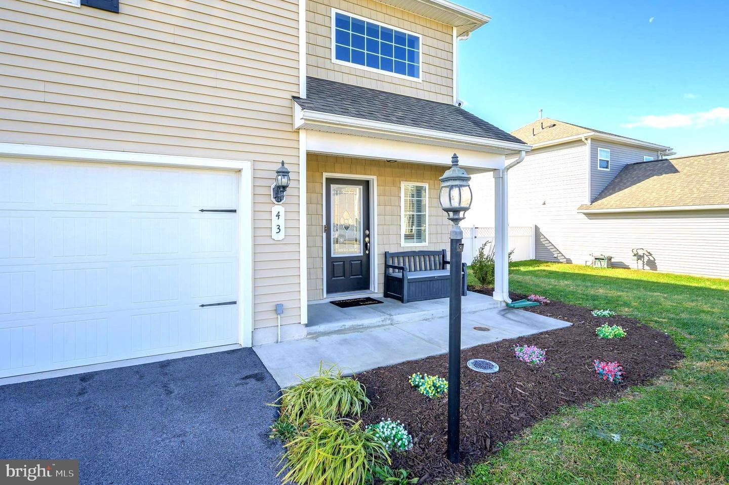 43 Sargent Lane photo 5