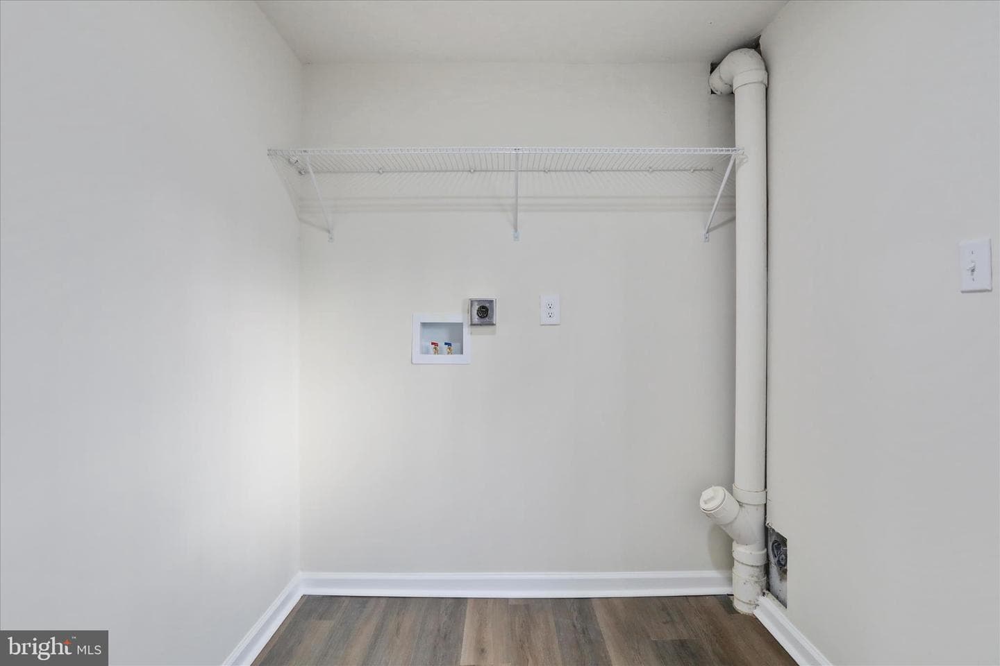 672 Montmorency Drive photo 29