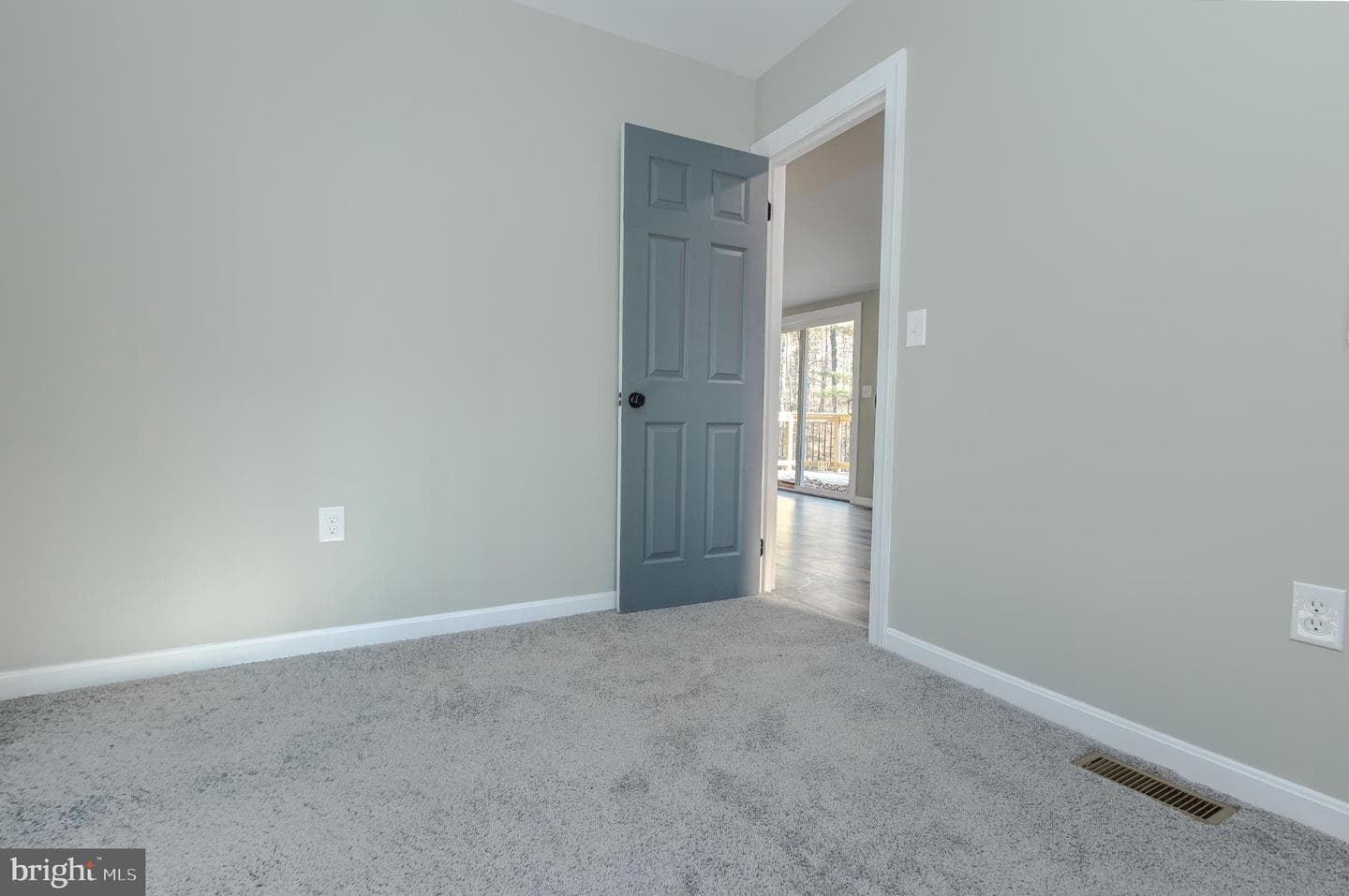 56 Chipmunk Lane photo 13