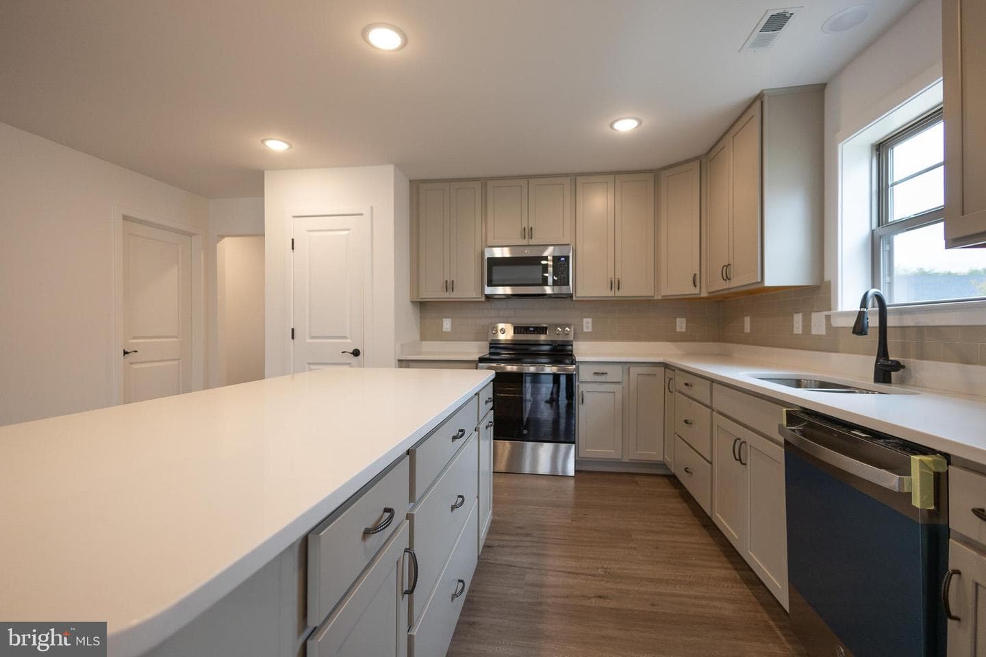 76 Grainfield Court photo 10