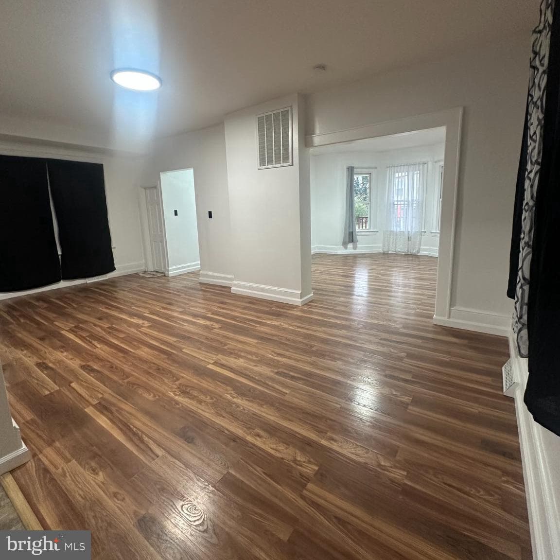 633 N Queen Street photo 6