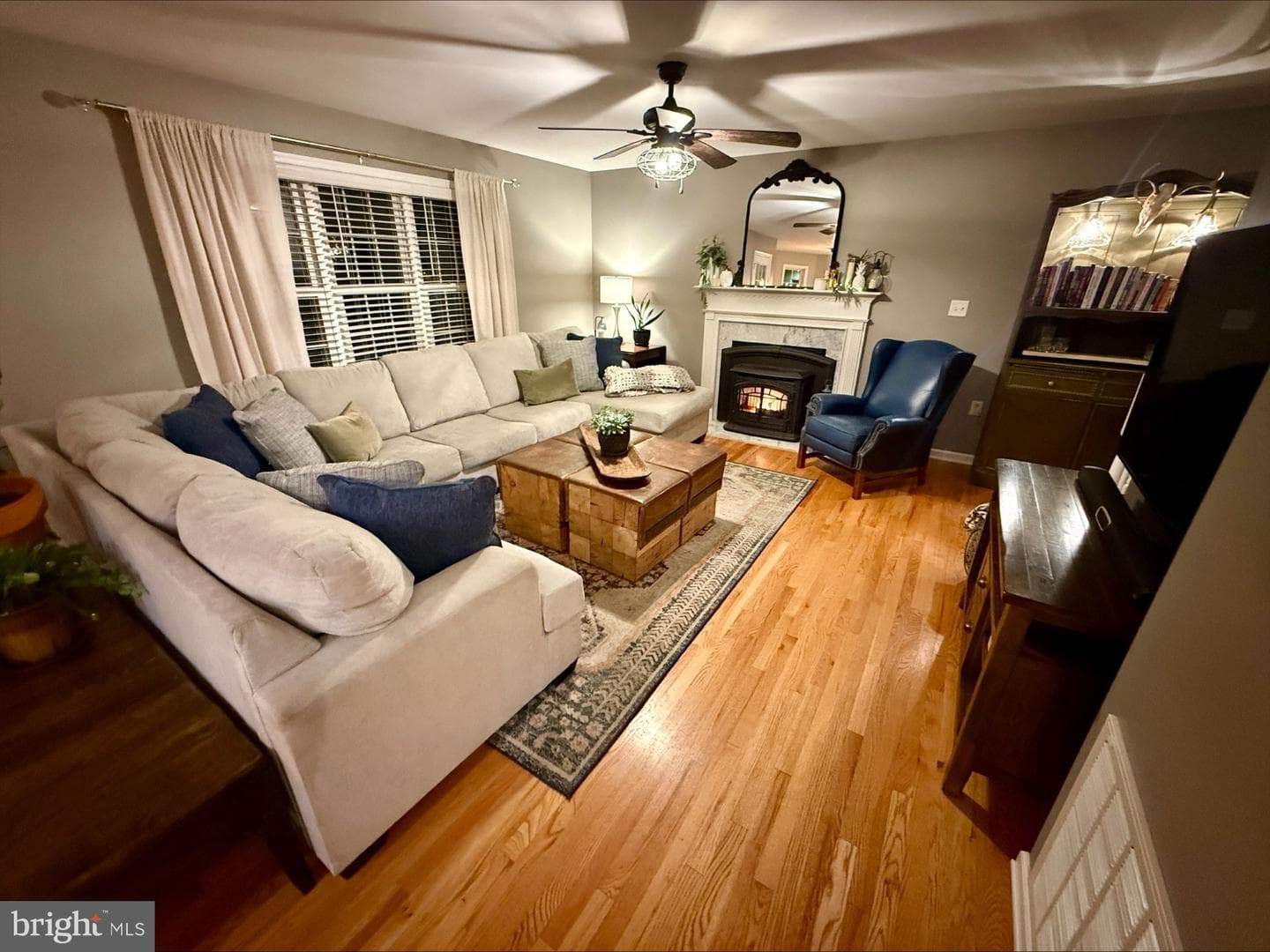 66 Mason Lane photo 4