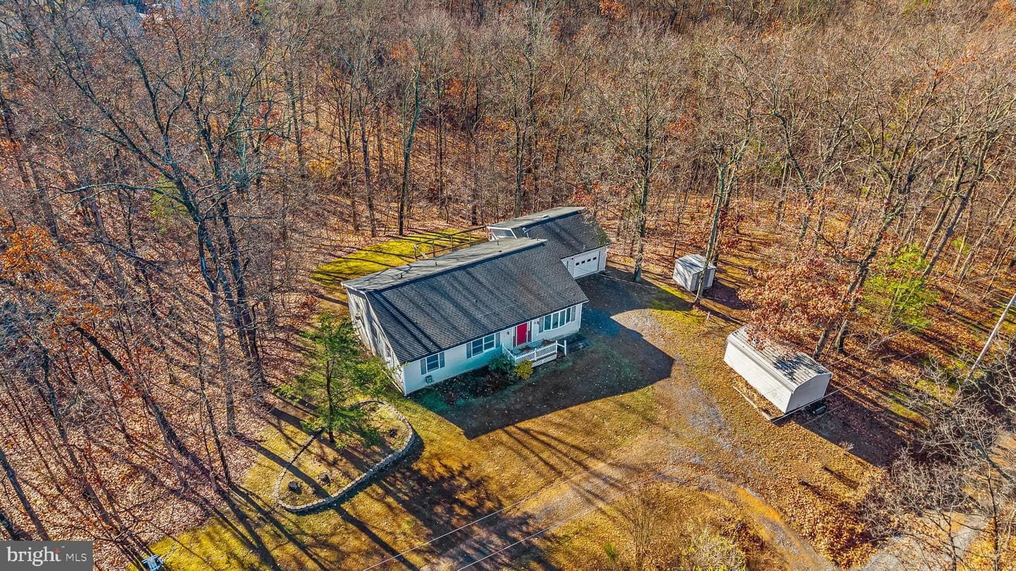 83 Pale Magnolia Drive photo 1