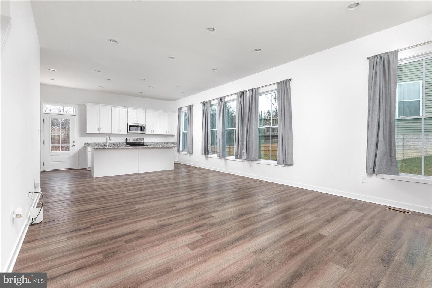 86 Cilantro Lane photo 6