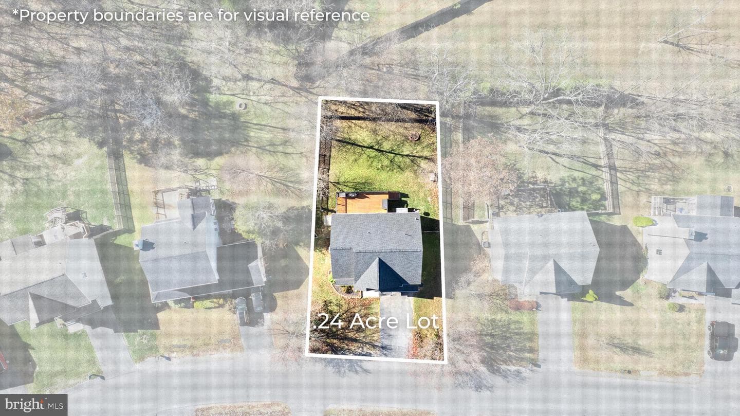 683 Aztec Drive photo 2