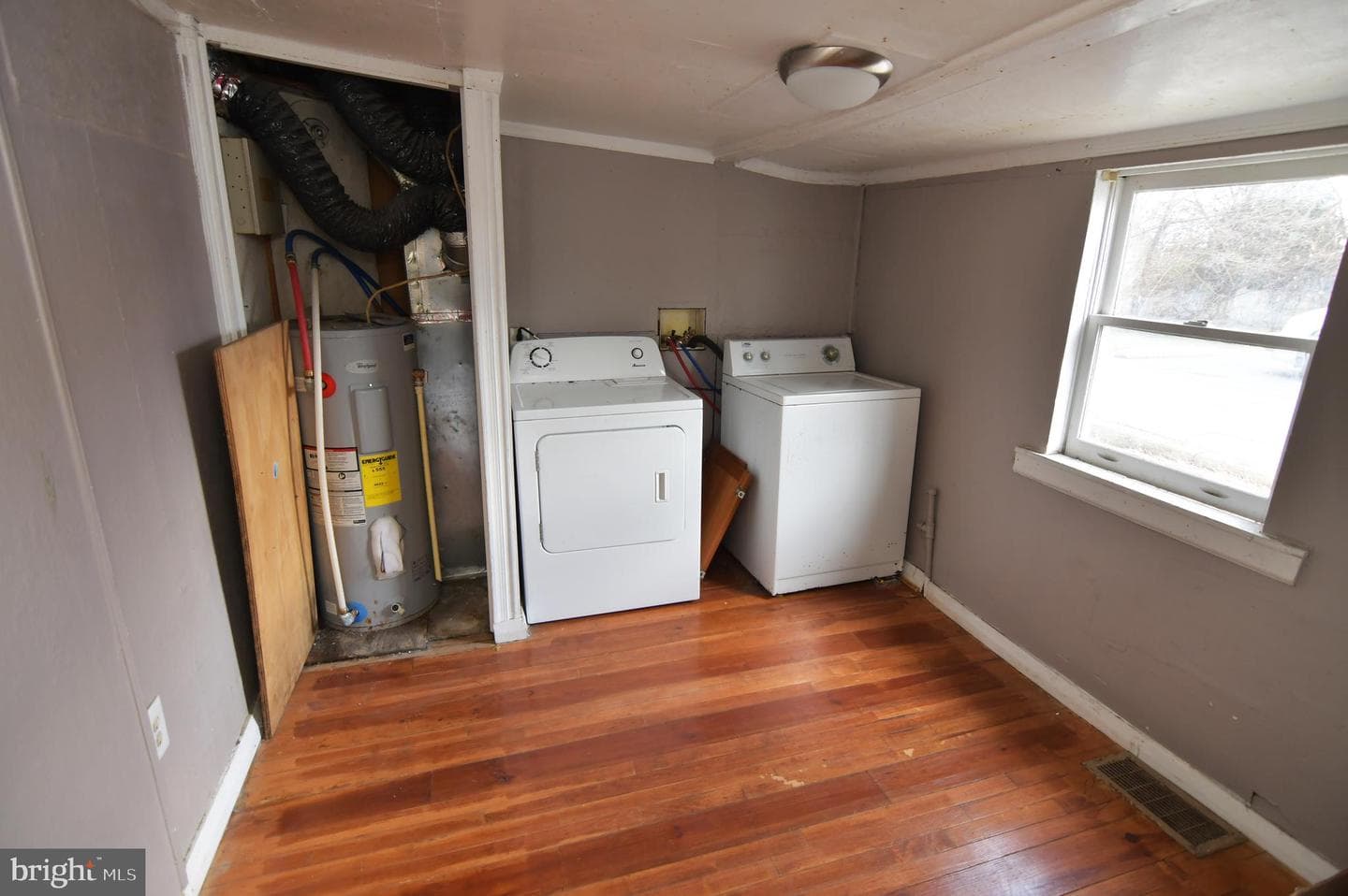 115 N Spring Street photo 13