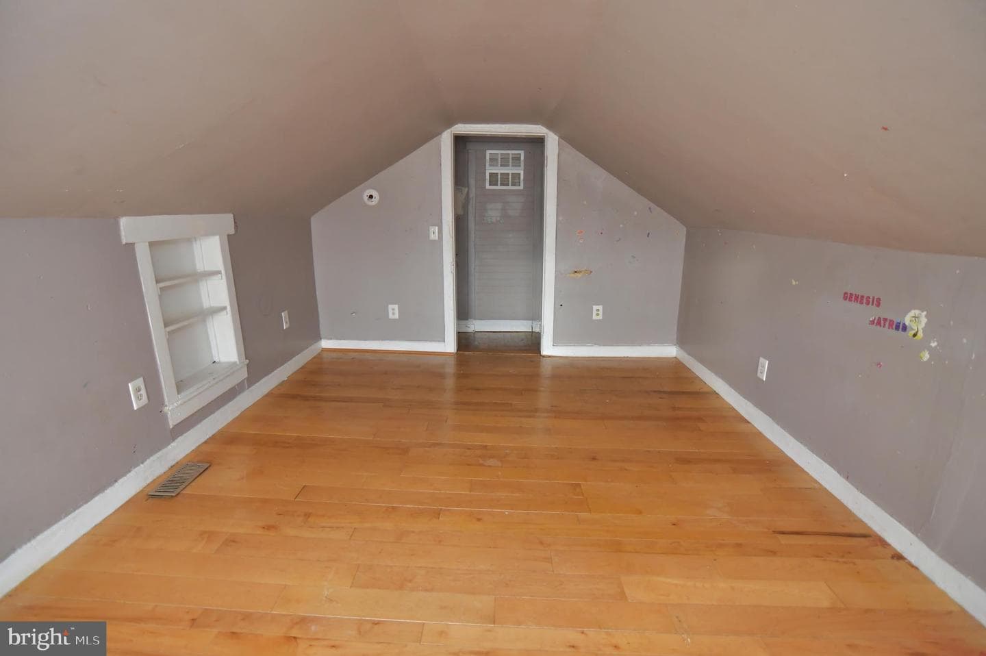 115 N Spring Street photo 20