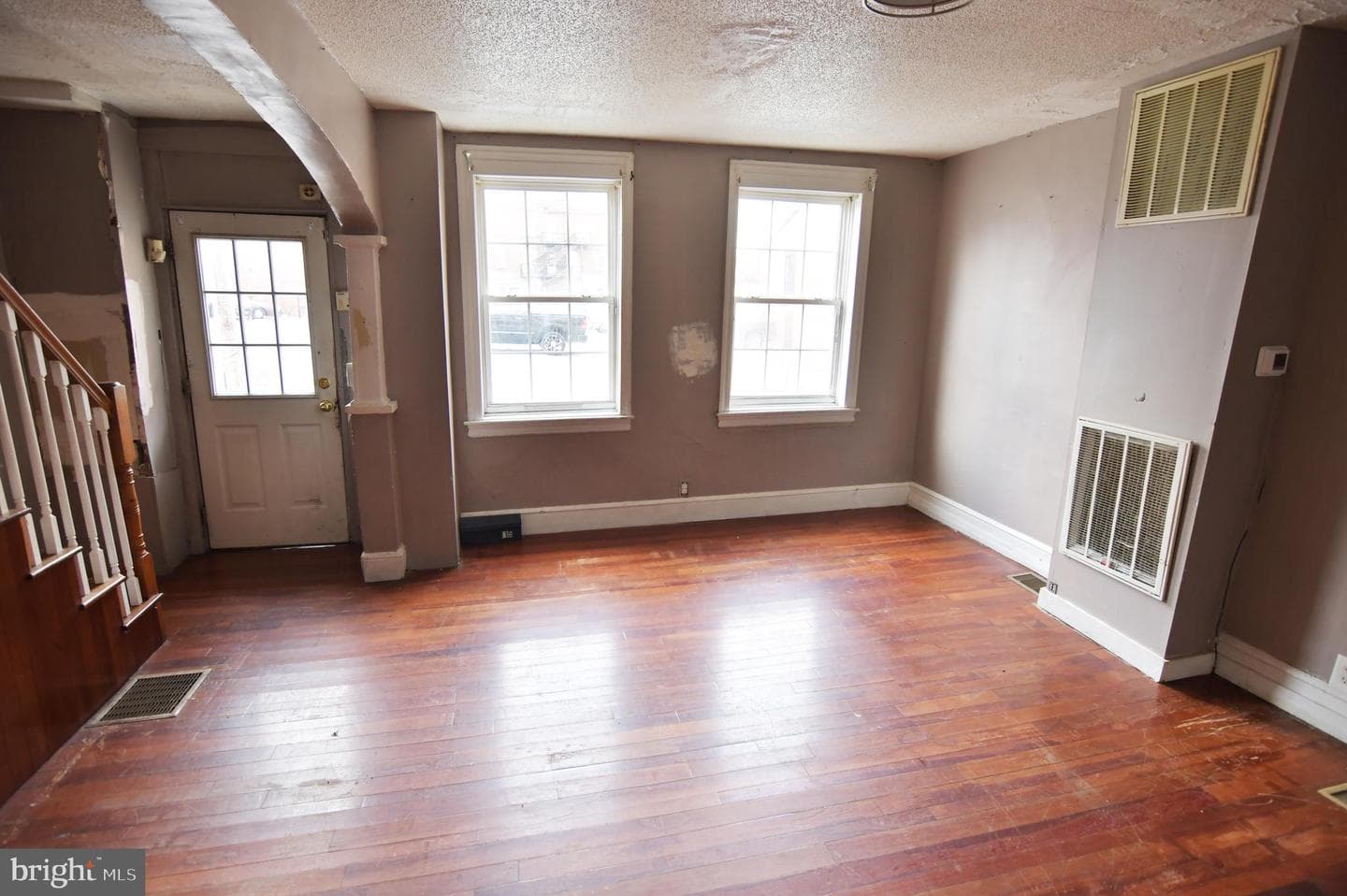 115 N Spring Street photo 5