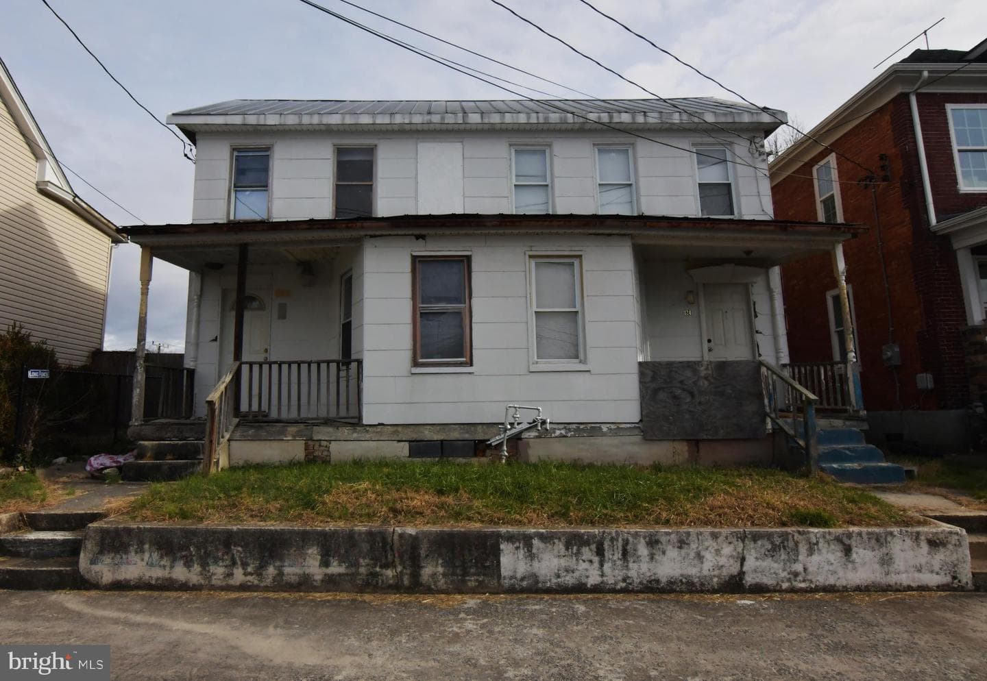 122 - 124 S High Street, Martinsburg