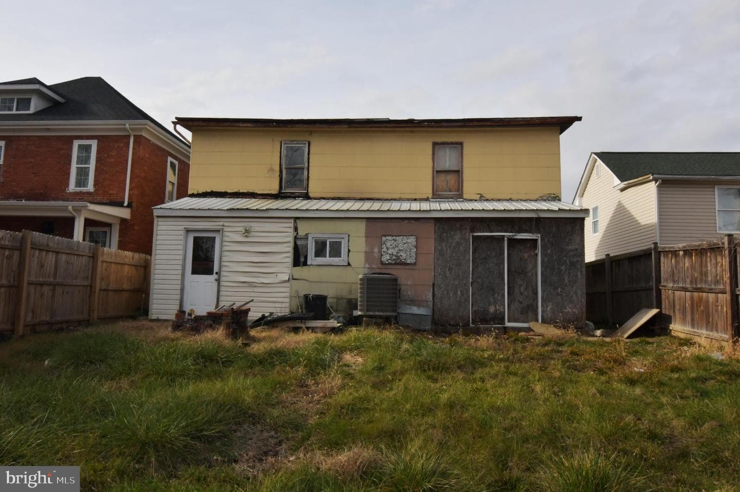 122 - 124 S High Street, Martinsburg