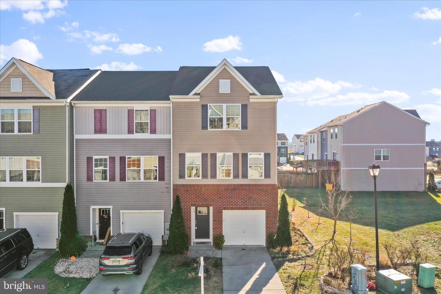 134 Drexel Court photo 1