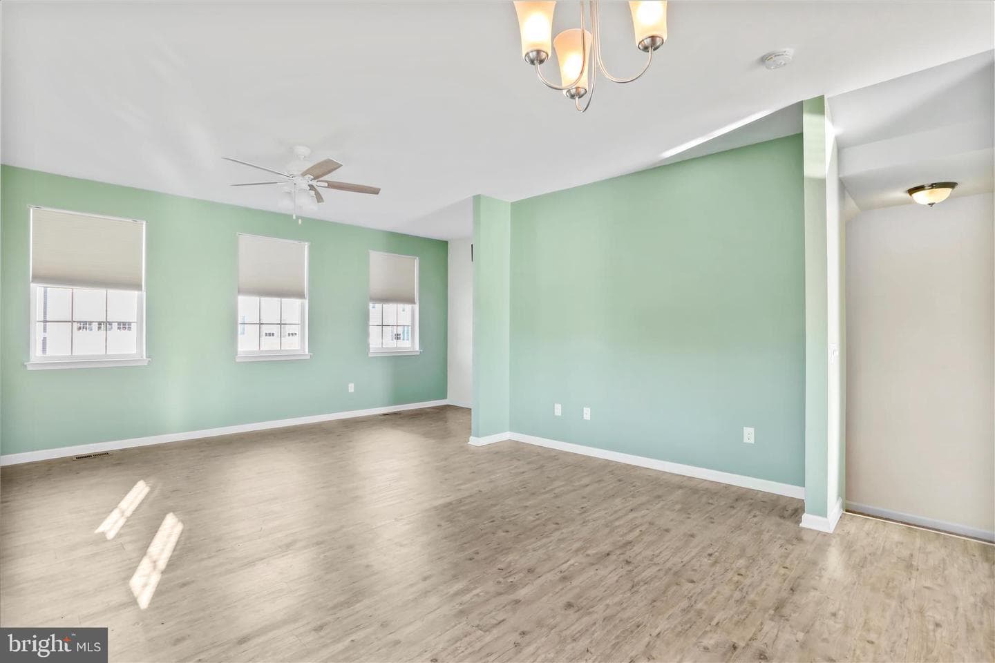 134 Drexel Court photo 10