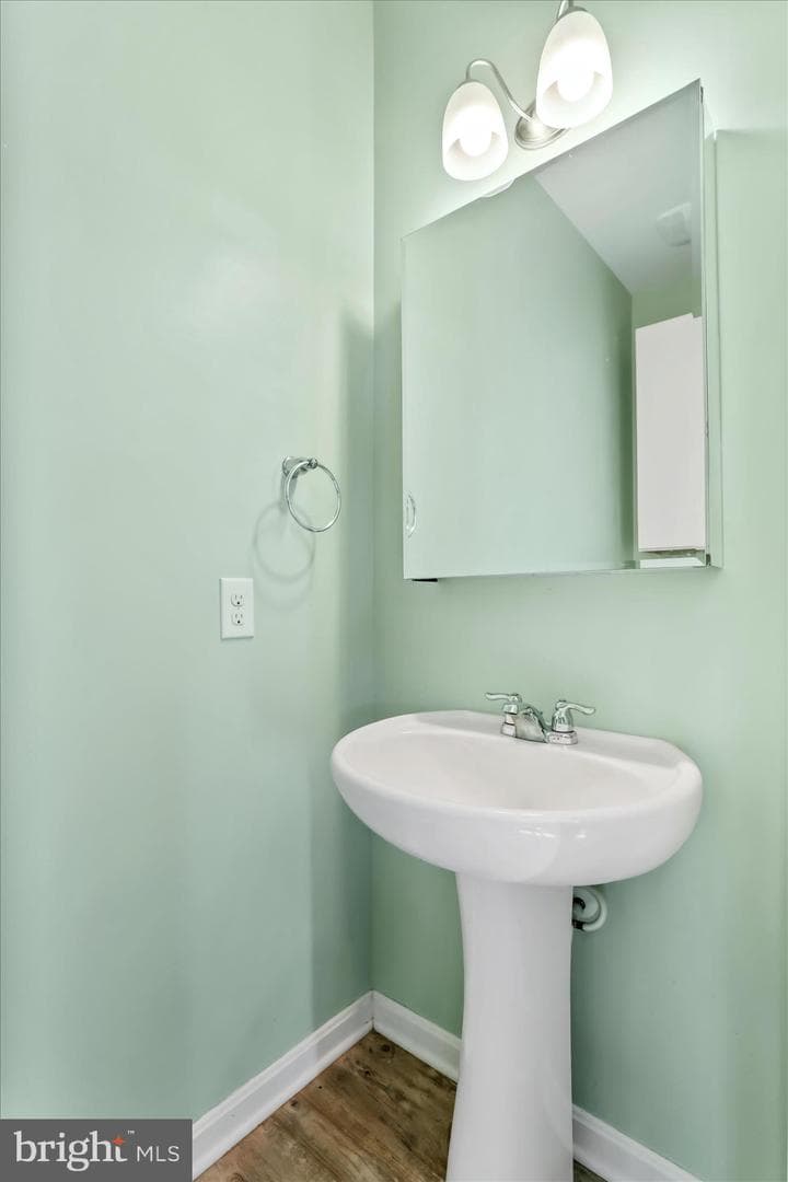134 Drexel Court photo 20