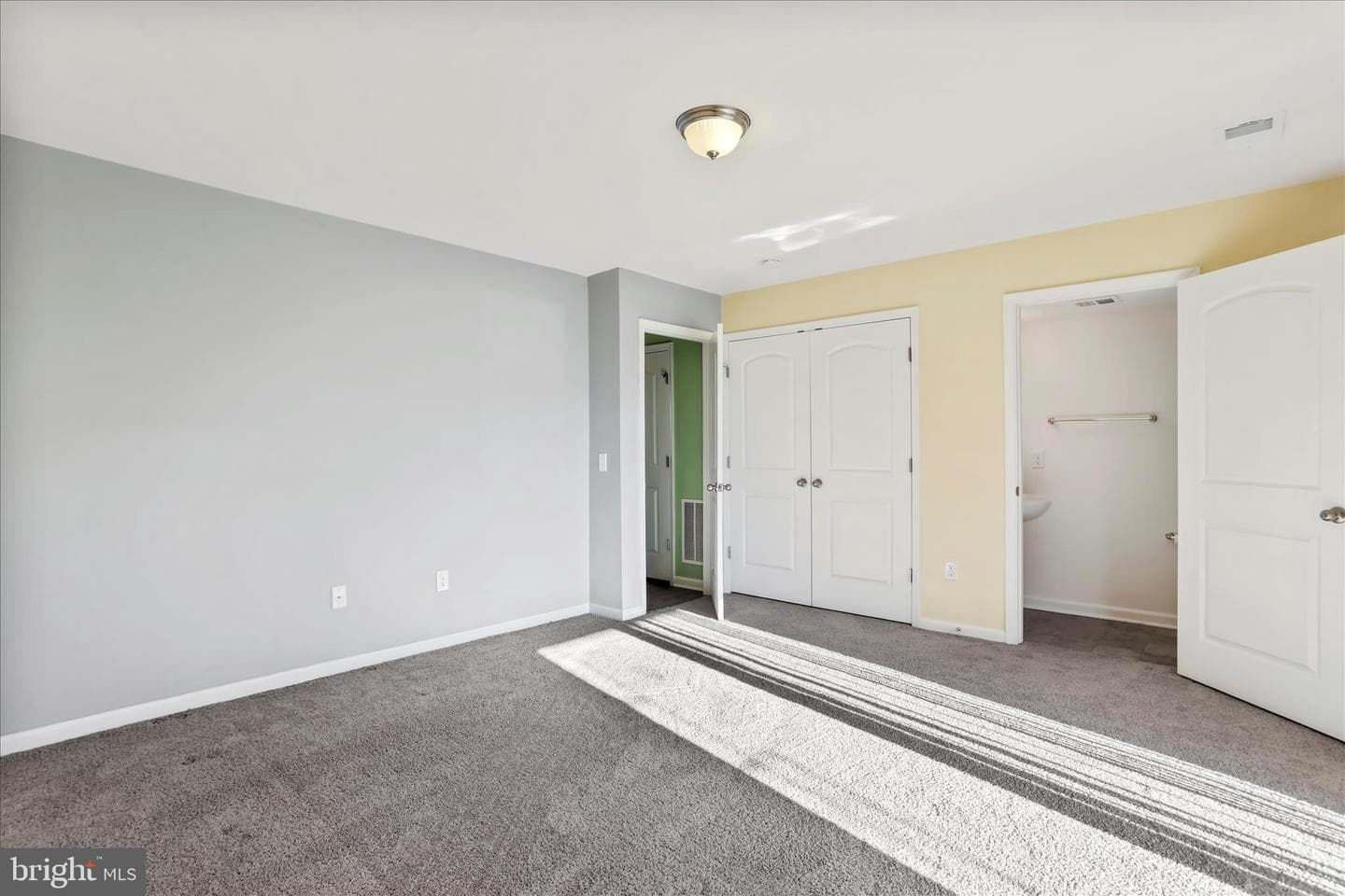 134 Drexel Court photo 7