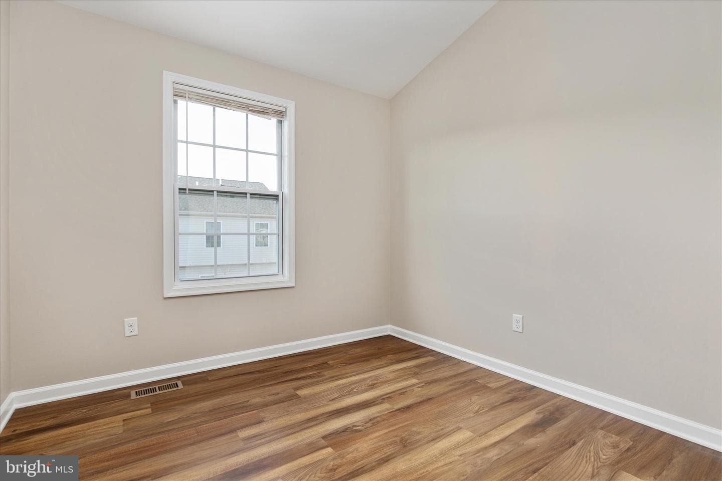 45 Beaulah Court photo 15